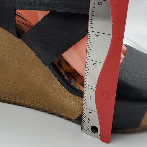 MADDEN GIRL ROMA WEDGE SANDAL. SIZE 10M. S858 - Picture 6 of 7